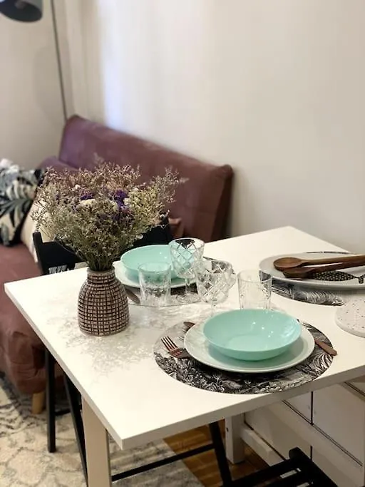 Apartment La Divinita Studio Spacieux Climatise Centre Ville Aix-en-Provence