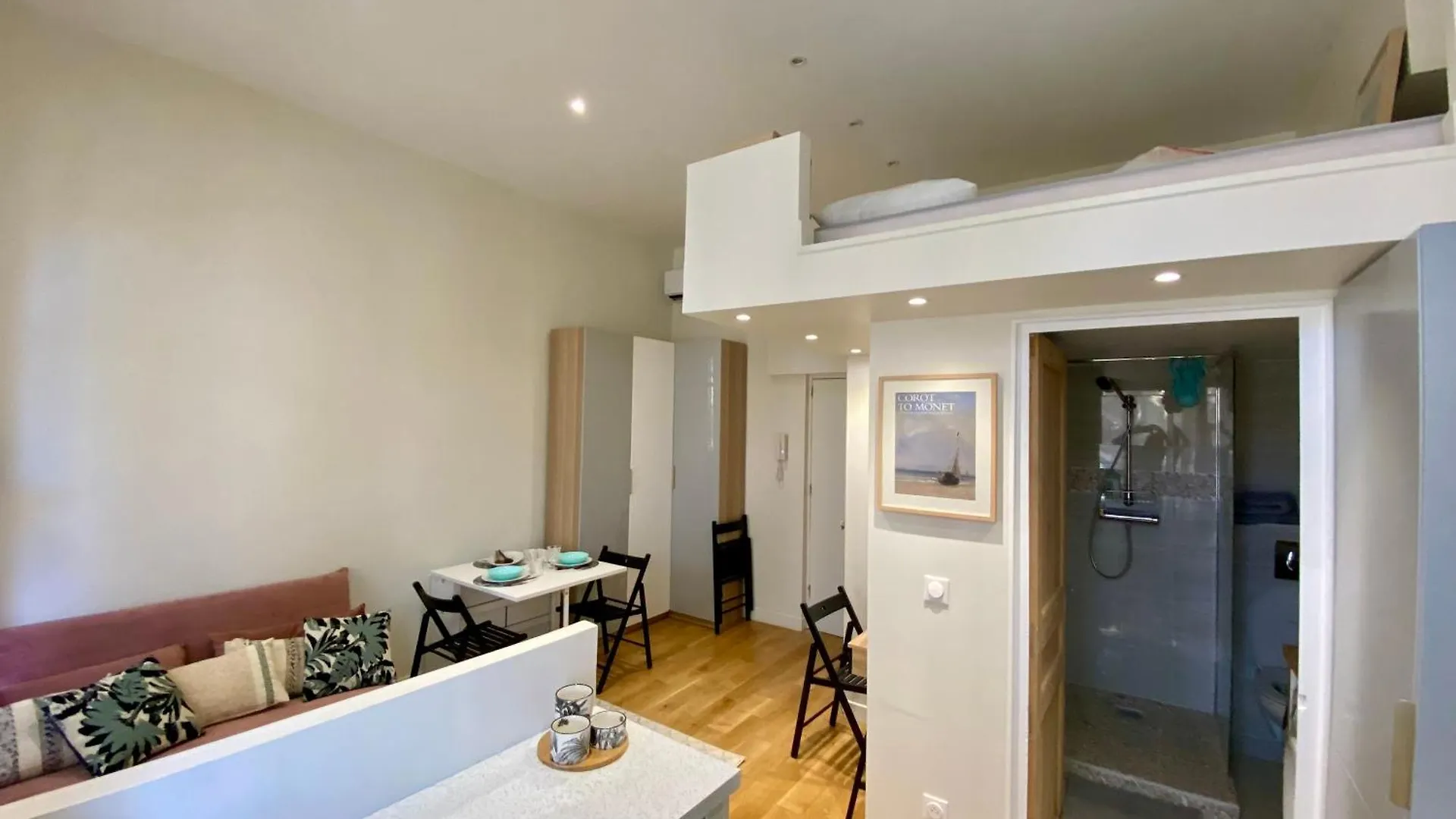 Apartment La Divinita Studio Spacieux Climatise Centre Ville Aix-en-Provence