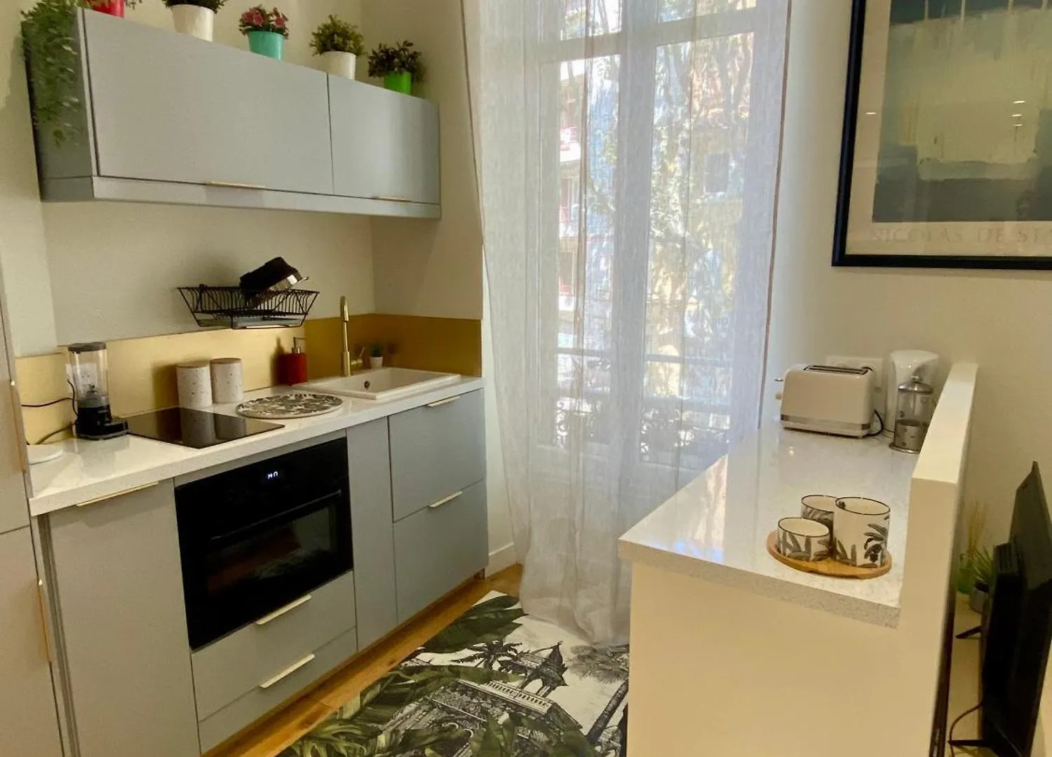 La Divinita Studio Spacieux Climatise Centre Ville Aix-en-Provence 0*,  France