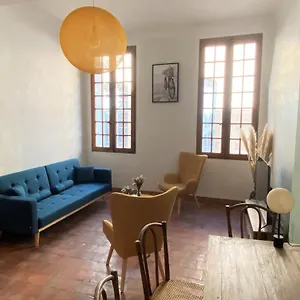 Mezzanine Mairie Apartment